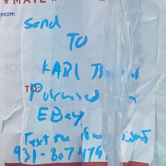 I placed an Order for an IPHONE11 with OscarSarnecki and this is what I received - Picture 6 of 9